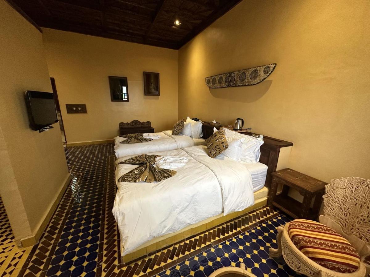 Hotel Riad Xaluca Мерзуга Экстерьер фото