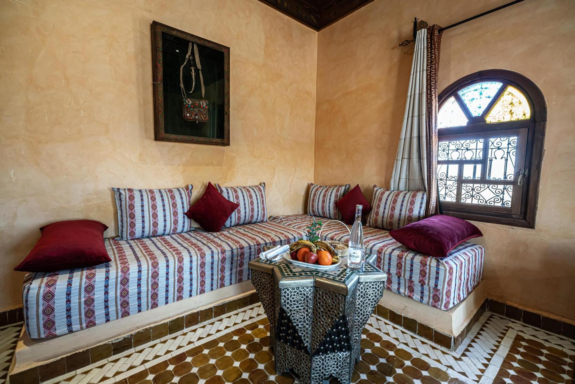 Hotel Riad Xaluca Мерзуга Экстерьер фото