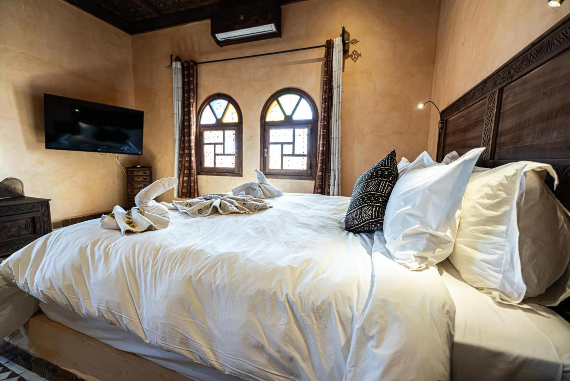 Hotel Riad Xaluca Мерзуга Экстерьер фото